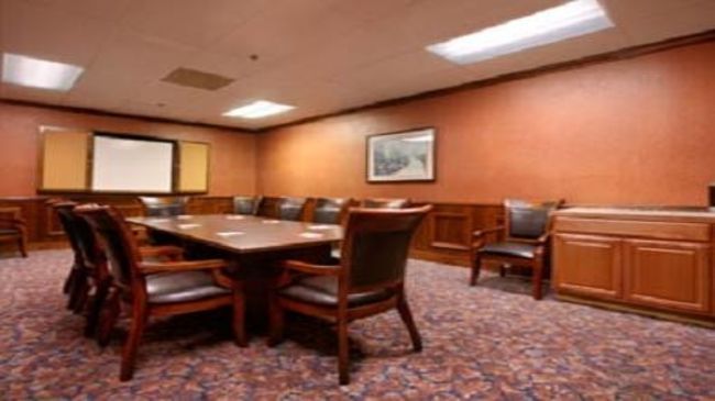 Plaza Hotel And Suites Pine Bluff Fasiliteter bilde